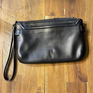 Vera Wang black wristlet
